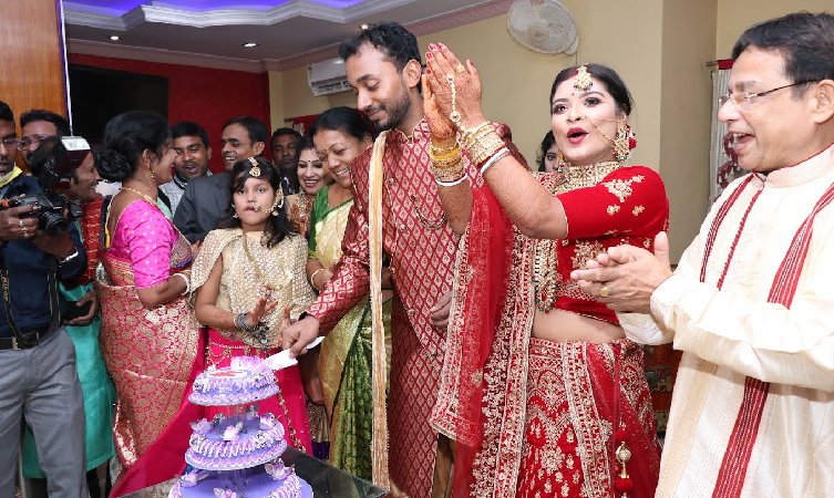 best place for office party in kolkata